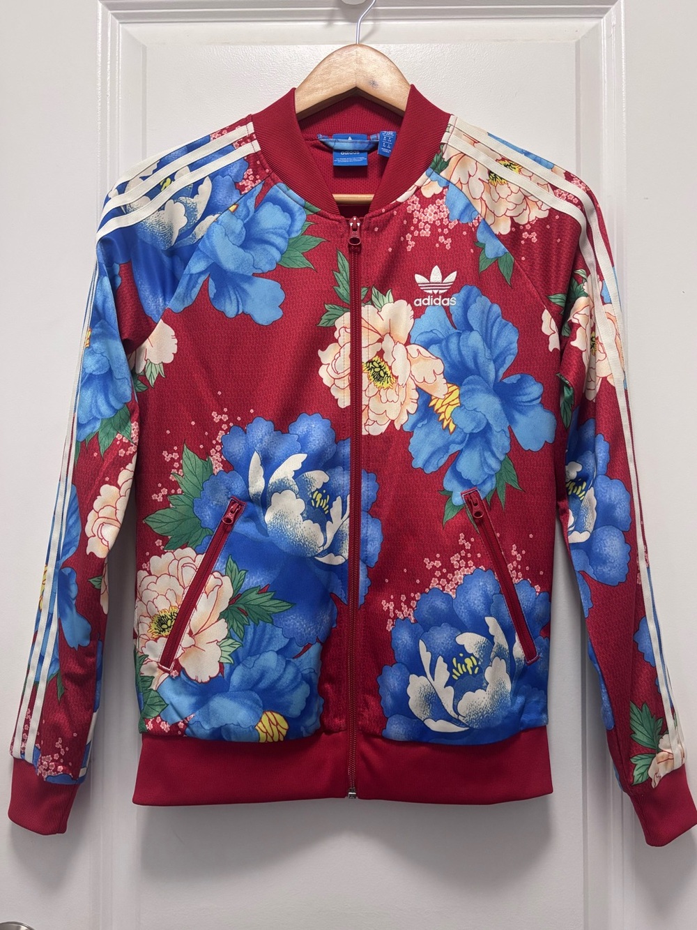ADIDAS *Rare* Farm Rio x Adidas
Originals Chita Floral Womens Track Jacket XS